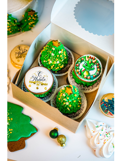 Новогодние капкейки 2025