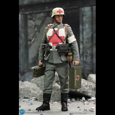 ПРЕДЗАКАЗ - Немецкий военный медик - Коллекционная ФИГУРКА 1/6 WWII German WH Medic Officer Candidate, Unterazt – Gr?ger (D80183) - DID ?ЦЕНА: 27900 РУБ.?