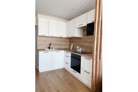 Кухня угловая, 1700*2400 мм. Материал изготовления ЛДСП. Срок изготовления от 15 рабочих дней. Цена на момент изготовления 67000 руб.