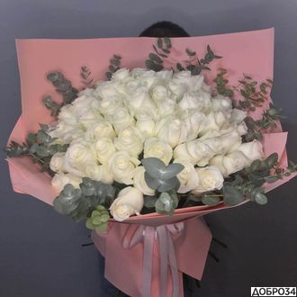 Букет из 55 белых роз «Эстет» фото1