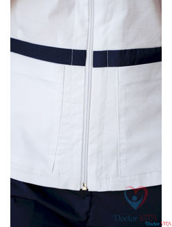 Белая блуза на молнии с синим поясом IvaMed белая