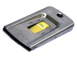 ДЕРЖАТЕЛЕМ МЕТАЛЛИЧЕСКИЙ ДЛЯ ЛЕЗВИЙ АM-51 и GT 137 (GT 138)