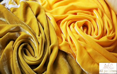 Бархат шелковый 28