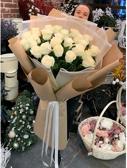 25 голландских роз 80 см