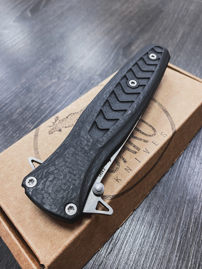 Складной нож Варанг EVO сталь ELMAX, рукоять карбон