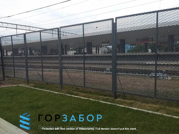 Секционный забор из сетки