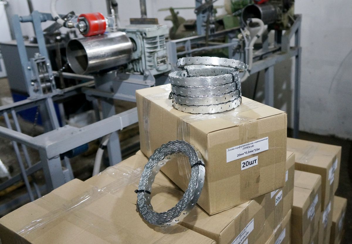 Километры качественной монтажной перфорированной ленты