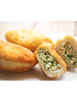 Пирожок жареный с луком и яйцом (105 г)