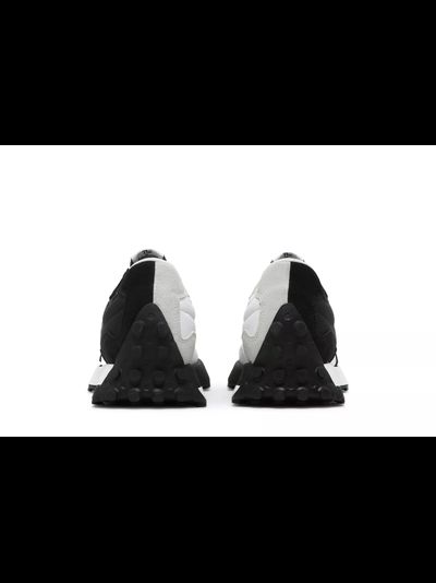 New Balance 327 Collective - Black