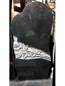 Памятник гранитный по акции № А13  сердце с розами