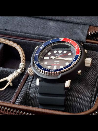 Наручные часы Seiko SNJ027P1