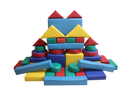 Игровой конструктор 10-43 ед.