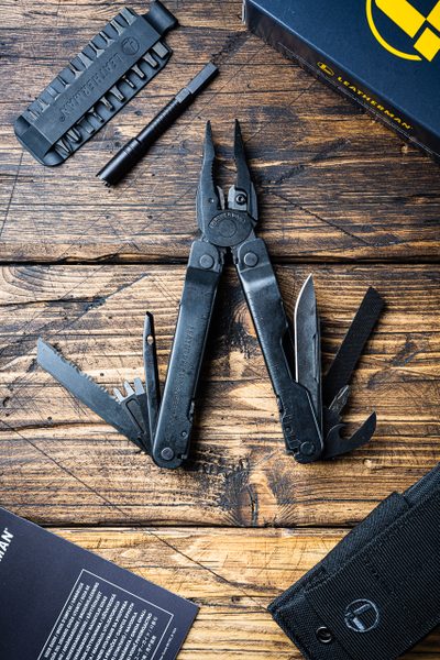 Мультитул Leatherman Super Tool 300 M black с чехлом