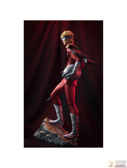 Фигурка 1/8 Чар Азнабль (Char Aznable)