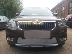 Защита радиатора Skoda Yeti City 2014- chrome с парктроником