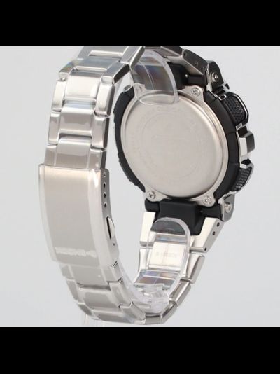 Часы Casio G-Shock GM-110D-8A