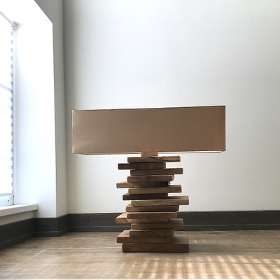 Лампа настольная из дуба