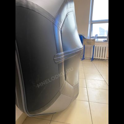 Моторная лодка Таймень NX 2850 слань-книжка киль графит/черный