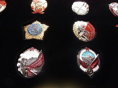 Коллекция "Ордена республик", в планшете! Муляжи.