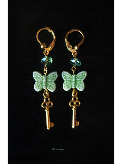 Серьги с бабочками и ключиками &quot;Сказка о Салаточке&quot;