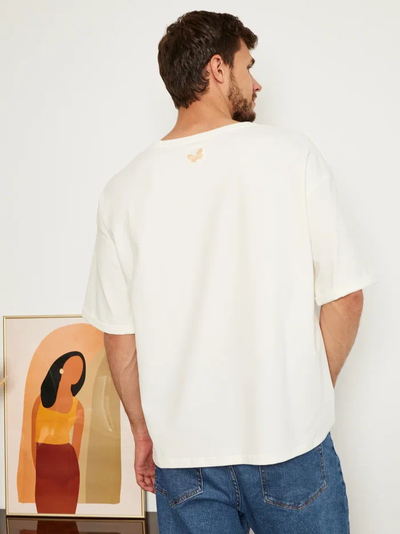 МУЖСКАЯ ФУТБОЛКА МОЛОЧНАЯ "ДАРИ"