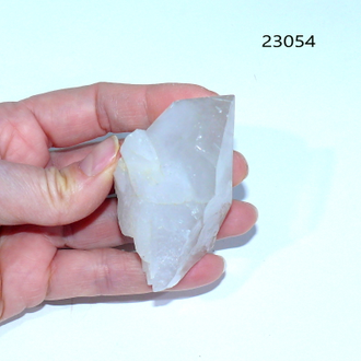 Горный хрусталь натуральный (кристалл) Березовский арт.23054: 89,4г - 67*39*34мм