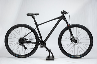 Велосипед TT419 / 8 скоростей 29" Черный рама 19"