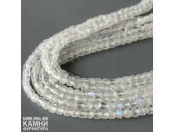 Лунный камень полупрозрачный с иризацией, кубик огранка 3-3,4 мм, цена за нить 19 см