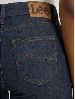 Джинсы Lee® Women's Legendary Flare Jean