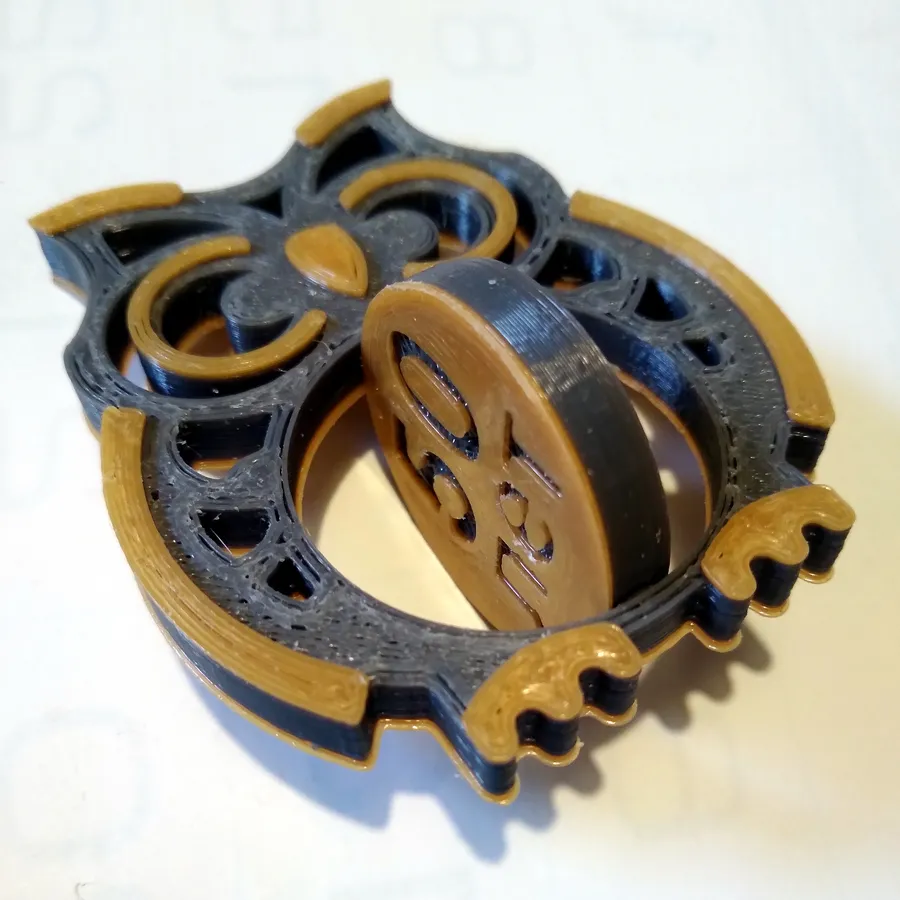 Сувенир к встрече выпускников школы (поворотный центральный диск)