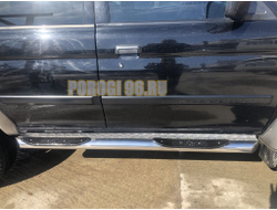 Пороги труба с проступью с алюминиевым листом d76 для Mitsubishi Pajero Sport (1998-2007)