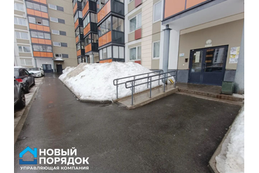 Уборка тротуаров