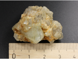 Топаз, сросток кристаллов, Россия, Забайкальский край (34*32*20 мм, 23,6 г) №36064