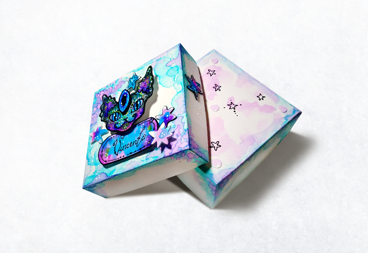 Подарочная 3Д-коробочка с авторской росписью в стиле волшебного украшения