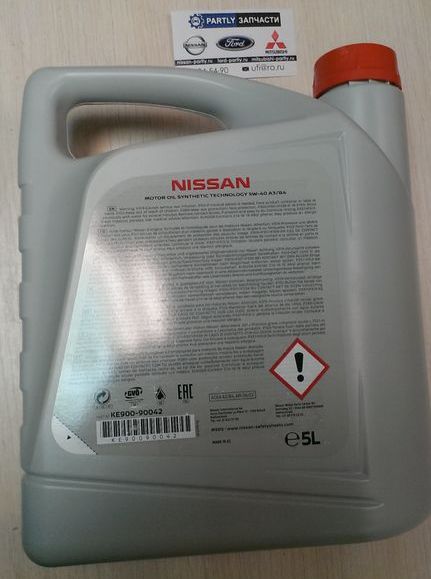 Какое масло должно использоваться в двигателе Nissan Almera G15?