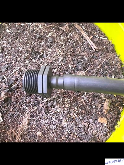 Штуцер 1/2 НР x 20мм (ерш)