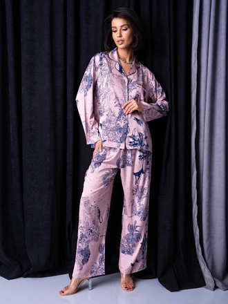 Пижама бежевая с розовая оттенком