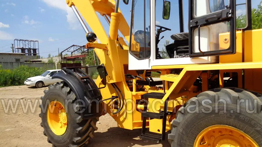 Фронтальный погрузчик Амкодор 342В после капитального ремонта