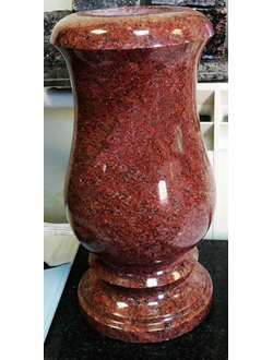 Гранитная ваза 3