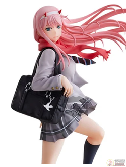 Фигурка 1/7 Зеро Ту (Zero Two Uniform Ver.)