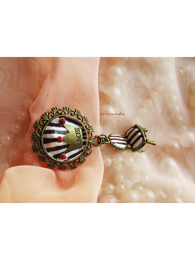 Украшение в винтажном стиле - необычная брошь &quot;Трон для принцессы&quot;