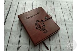 ежедневник из натуральной кожи, кожаный ежедневник, ежедневник с гравировкой