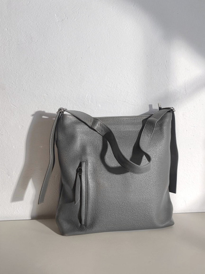 (АРТИКУЛ: 10133/1) СУМКА ЖЕНСКАЯ, БОЛЬШАЯ, НАТУРАЛЬНАЯ КОЖА, СЕРАЯ, РЕМЕНЬ ЧЕРЕЗ ПЛЕЧО