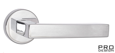 Дверная ручка на круглом основании Fratelli Cattini "HAMMER" 7-CR полированный хром