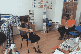 "Медицинская школа" в Екатеринбургском ДЭНАС-центре. Школу ведет врач И.Г. Минцева.