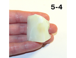 Хризопраз натуральный (галтовка) Казахстан №5-4: 24,0г - 34*30*21мм