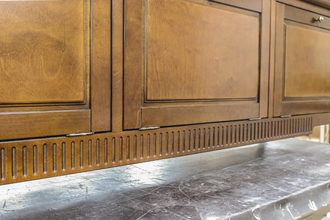 Тумба для виниловых пластинок.