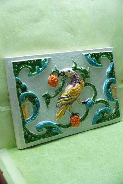 Соловей и праздник урожая (фасадный изразец)