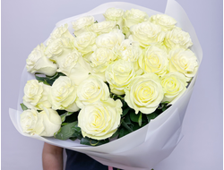 Букет белых роз Эквадор премиум 25 шт