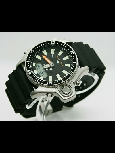 Наручные часы Citizen JP2000-08E